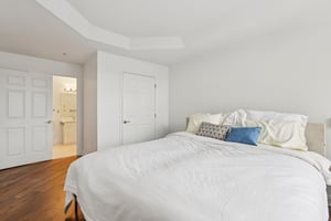 Windrow Dr-S1802-019.jpg