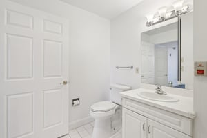 Windrow Dr-S1802-022.jpg