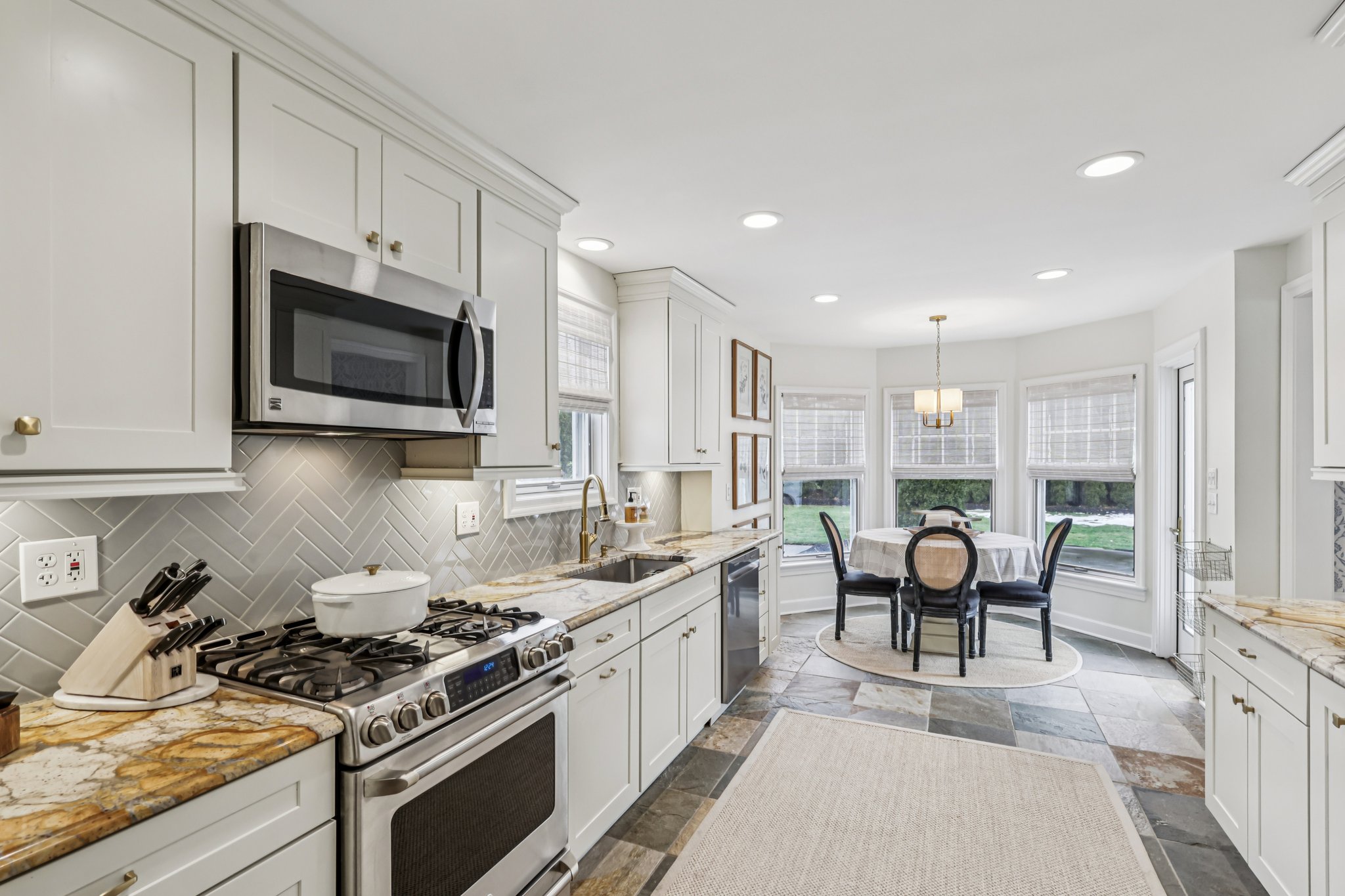 Lake Rd-S1902-026.jpg