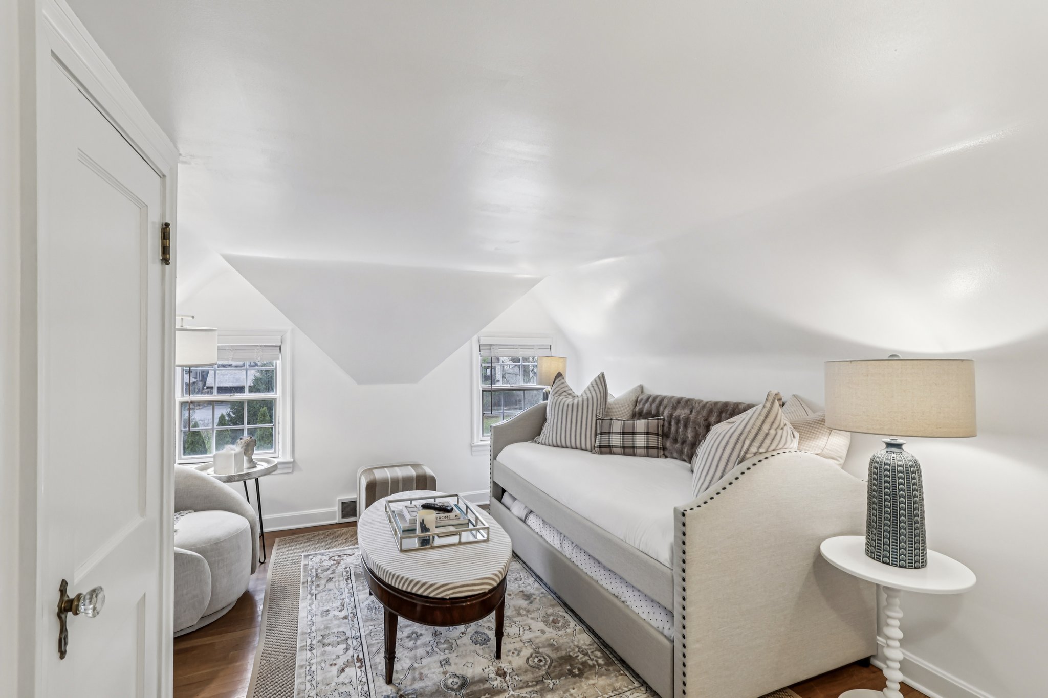 Lake Rd-S1902-051.jpg