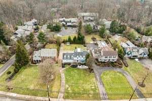 Lake Rd-S2002-012.jpg