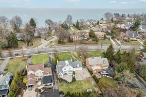 Lake Rd-S2002-021.jpg