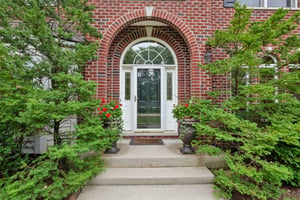 Crystal Way-S0608-004.jpg