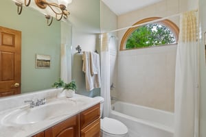 Crystal Way-S0608-020.jpg