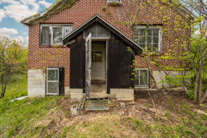  Photo 42