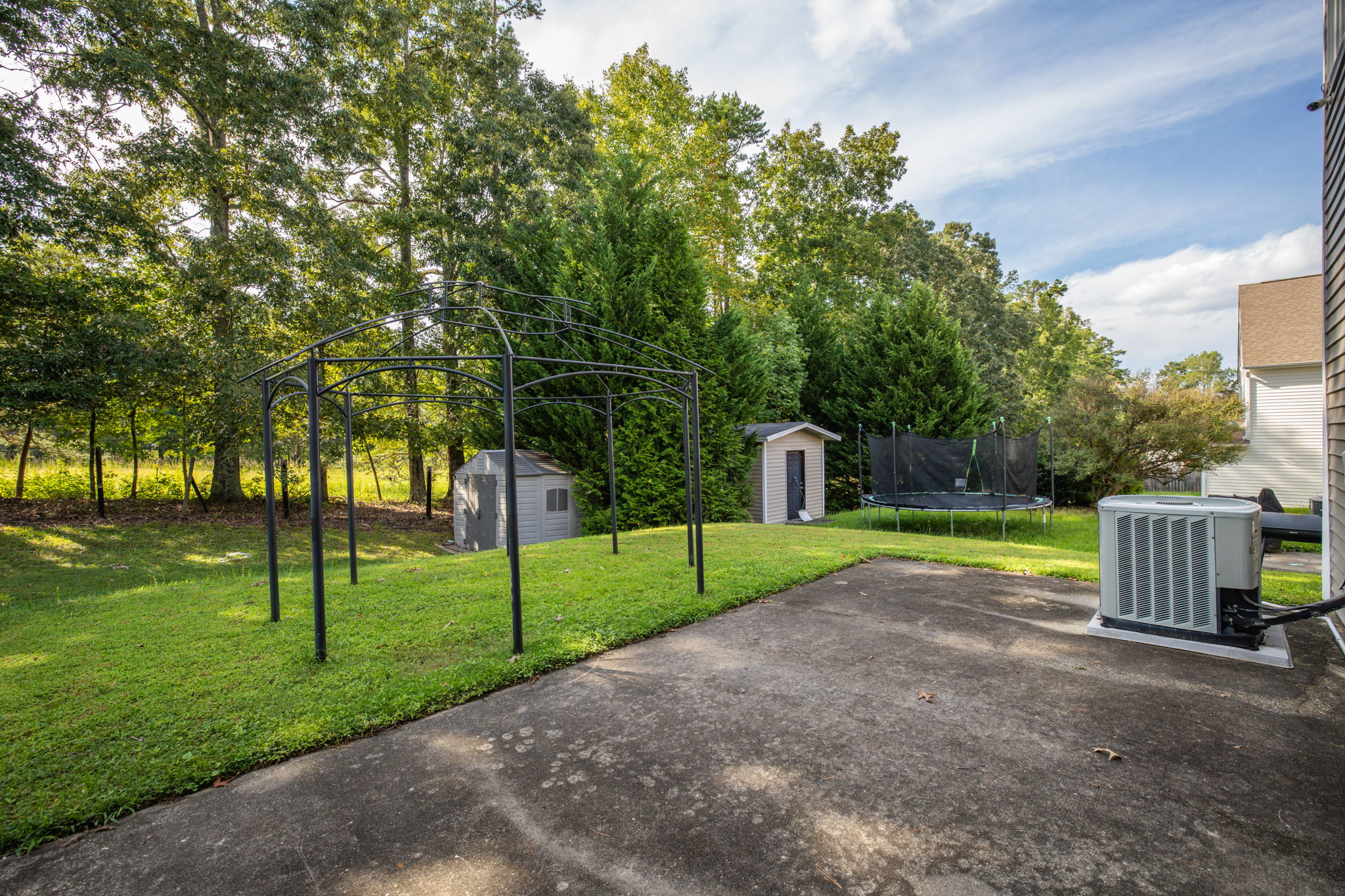 2203 Rindle Dr-29