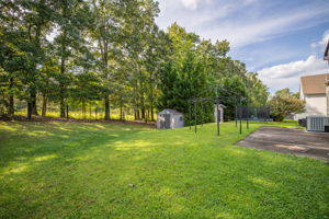 2203 Rindle Dr-35
