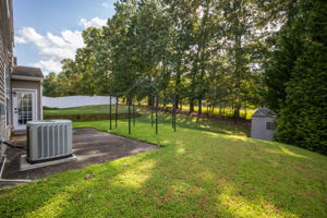2203 Rindle Dr-31