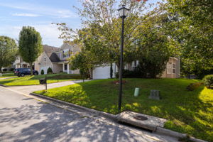 2203 Rindle Dr-3