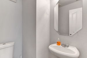 2203 Rindle Dr-16