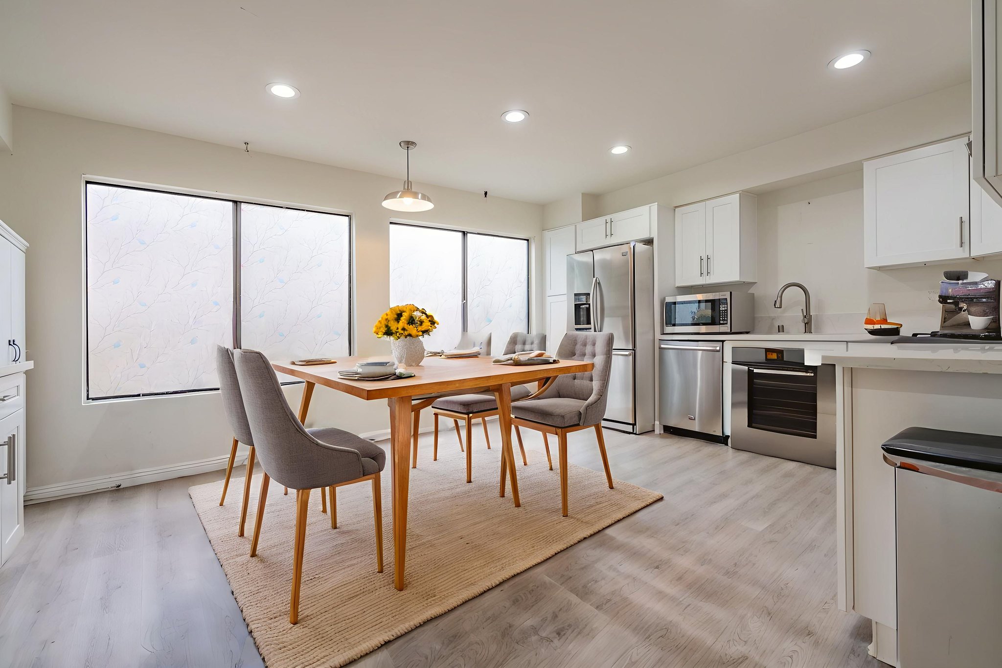 19-print-_CK17946 virtually staged.jpeg