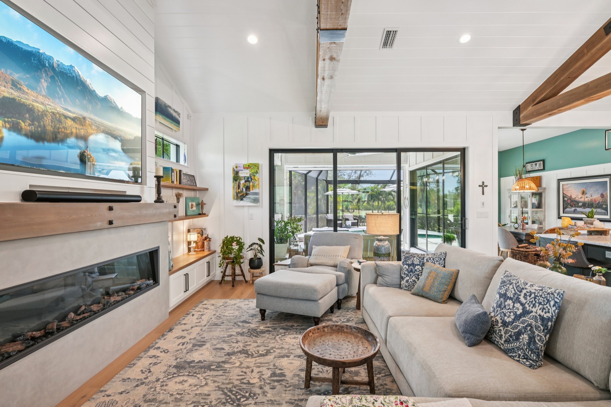 89th St NW-L1404-010.jpg