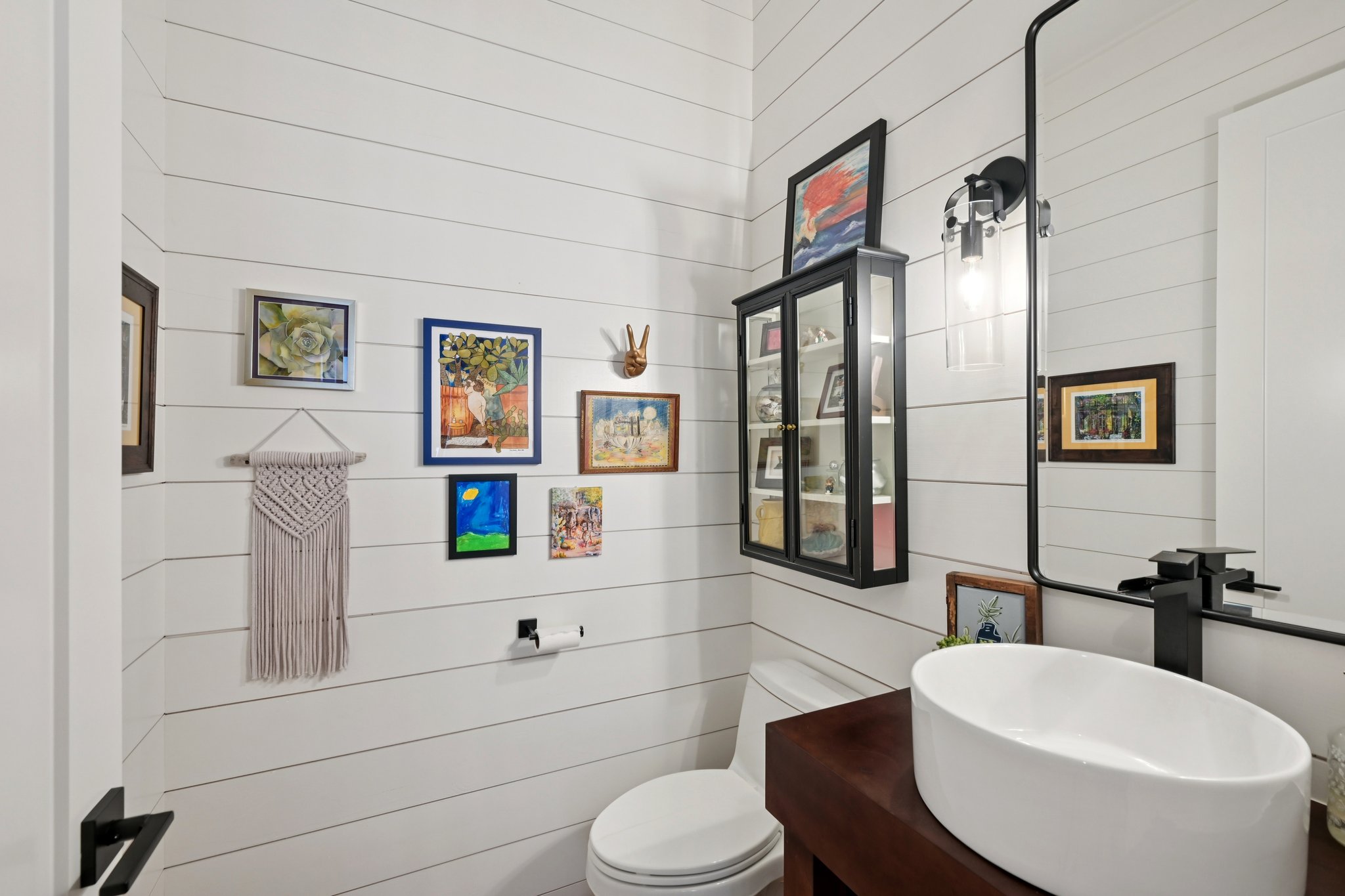 89th St NW-L1404-021.jpg