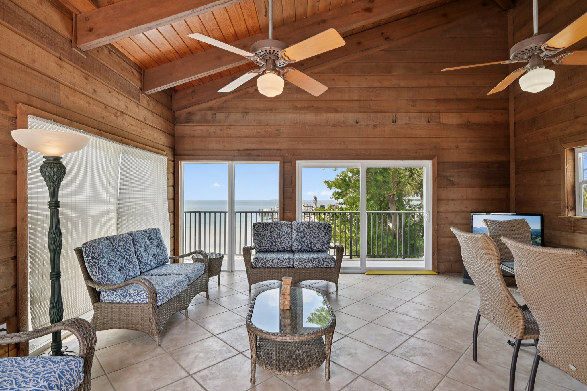 89th St NW-1404-901.jpg