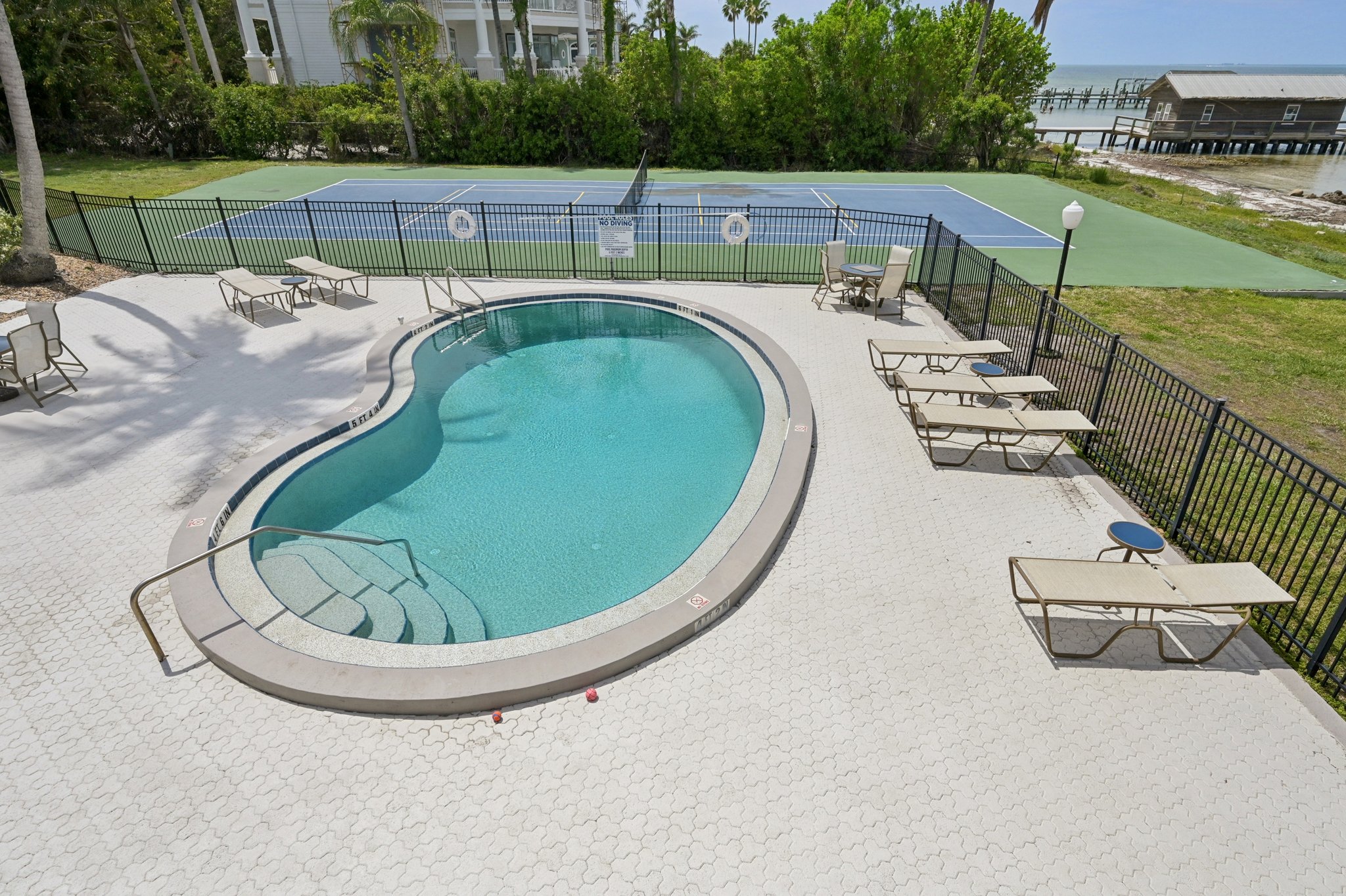 89th St NW-1404-908.jpg