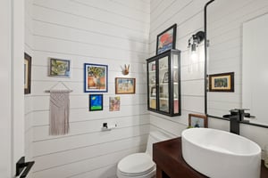 89th St NW-L1404-021.jpg