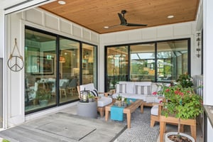 89th St NW-L1404-038.jpg