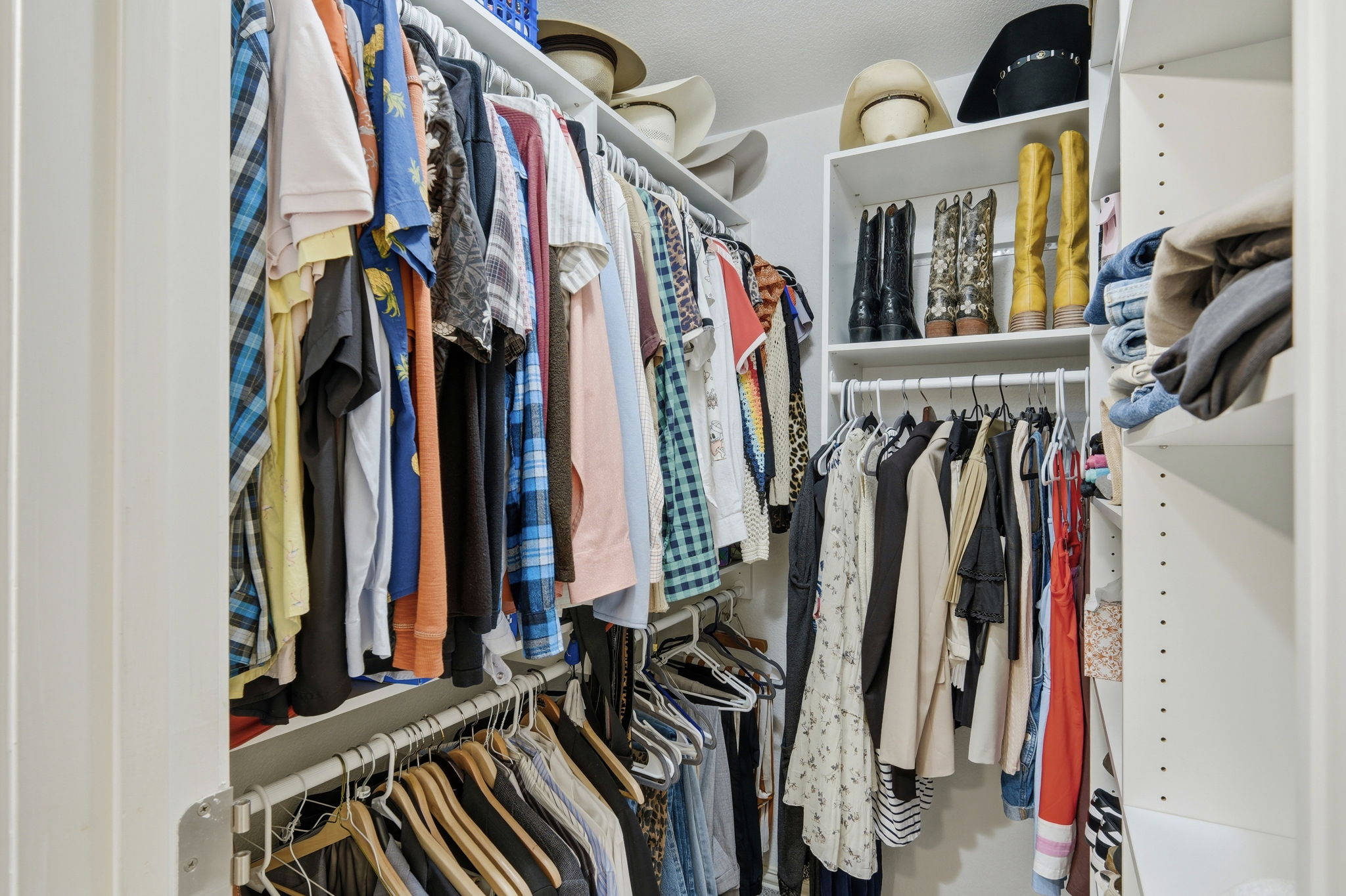 Primary Bedroom Closet