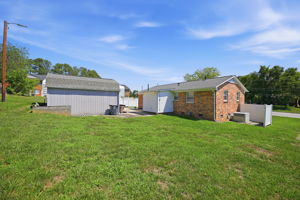  Photo 31