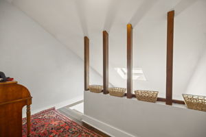  Photo 51