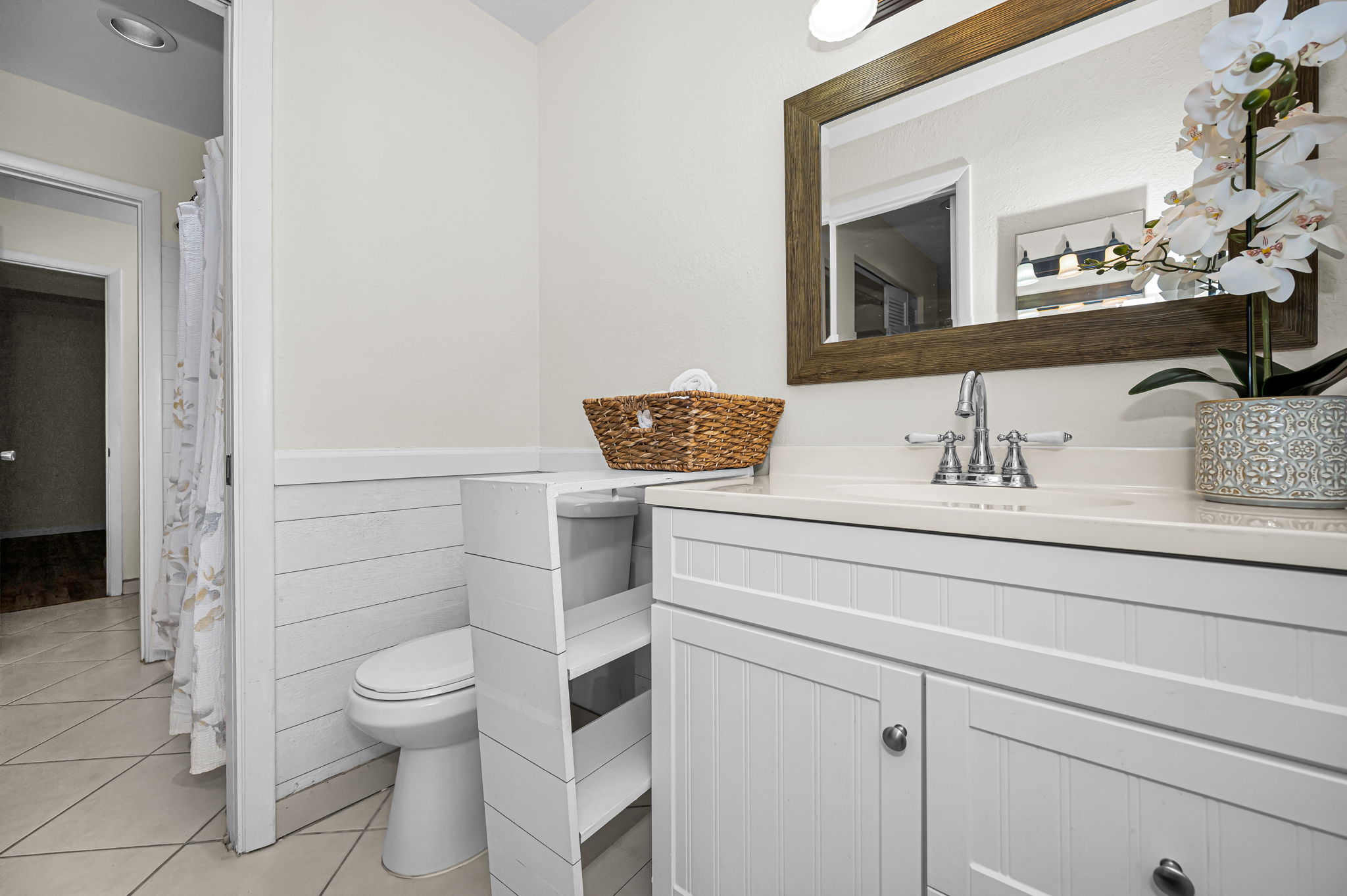 Bathroom1b