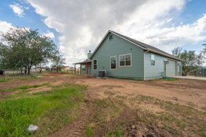 Photo 40