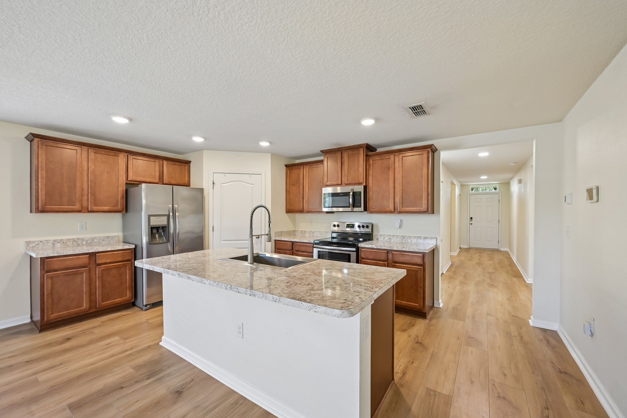 Pebble Point Dr-S1905-012.jpg