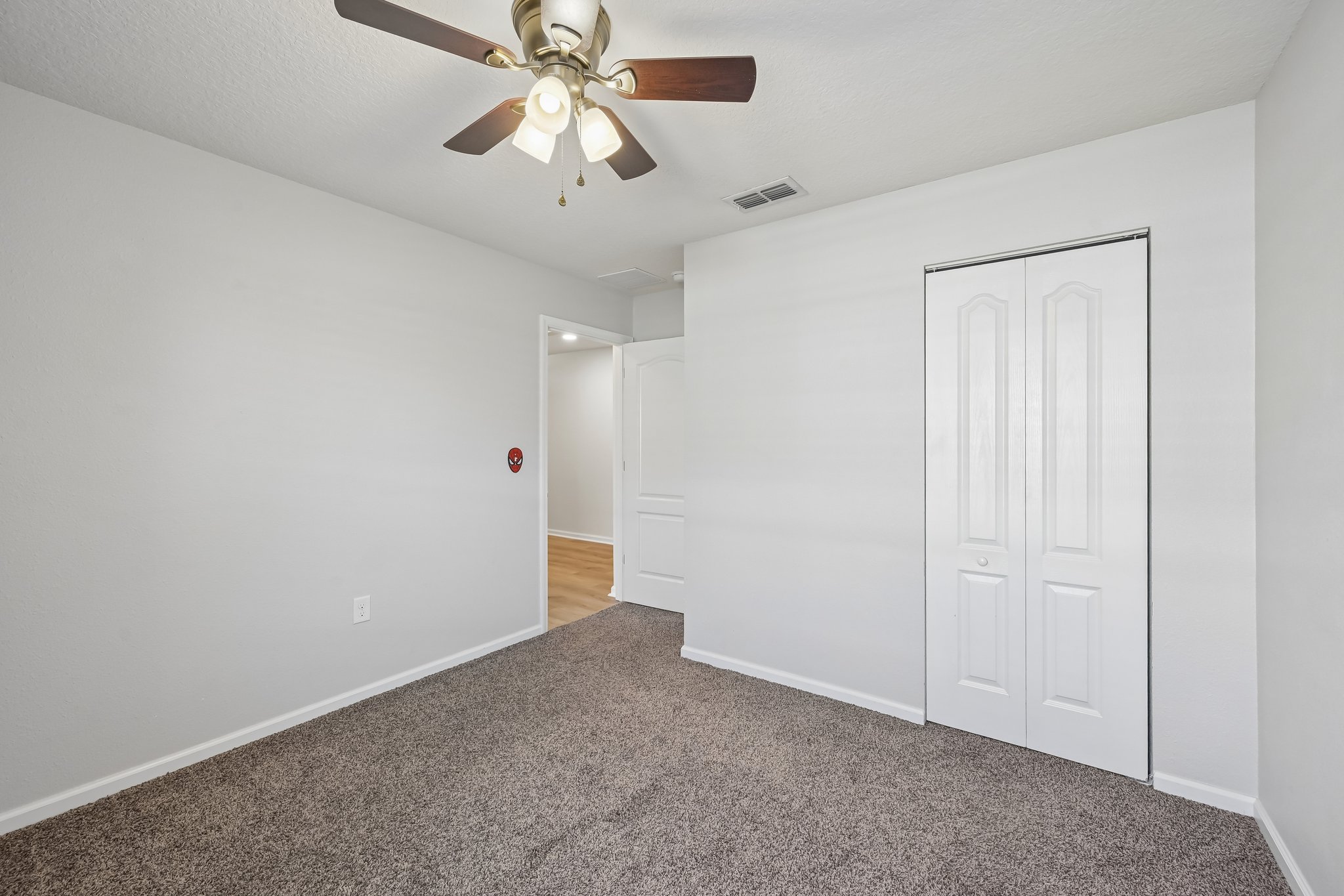 Pebble Point Dr-S1905-021.jpg
