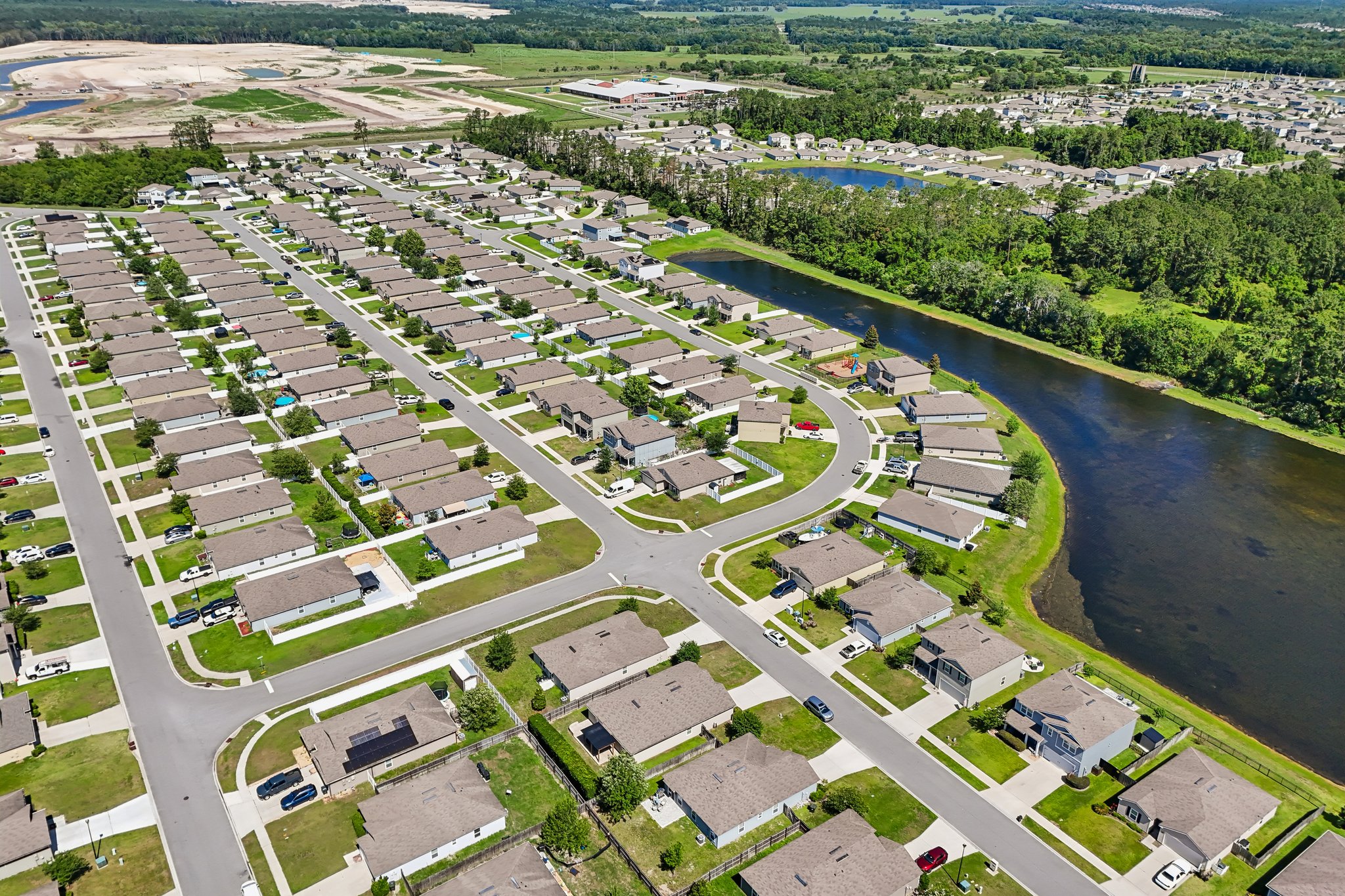 Pebble Point Dr-S1905-040.jpg