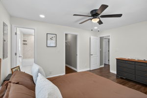 Plenty of room to relax and unwind.