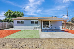 032_22052 Thelma St  Hayward