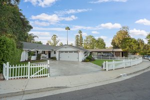 22053 Independencia Street-1.jpg