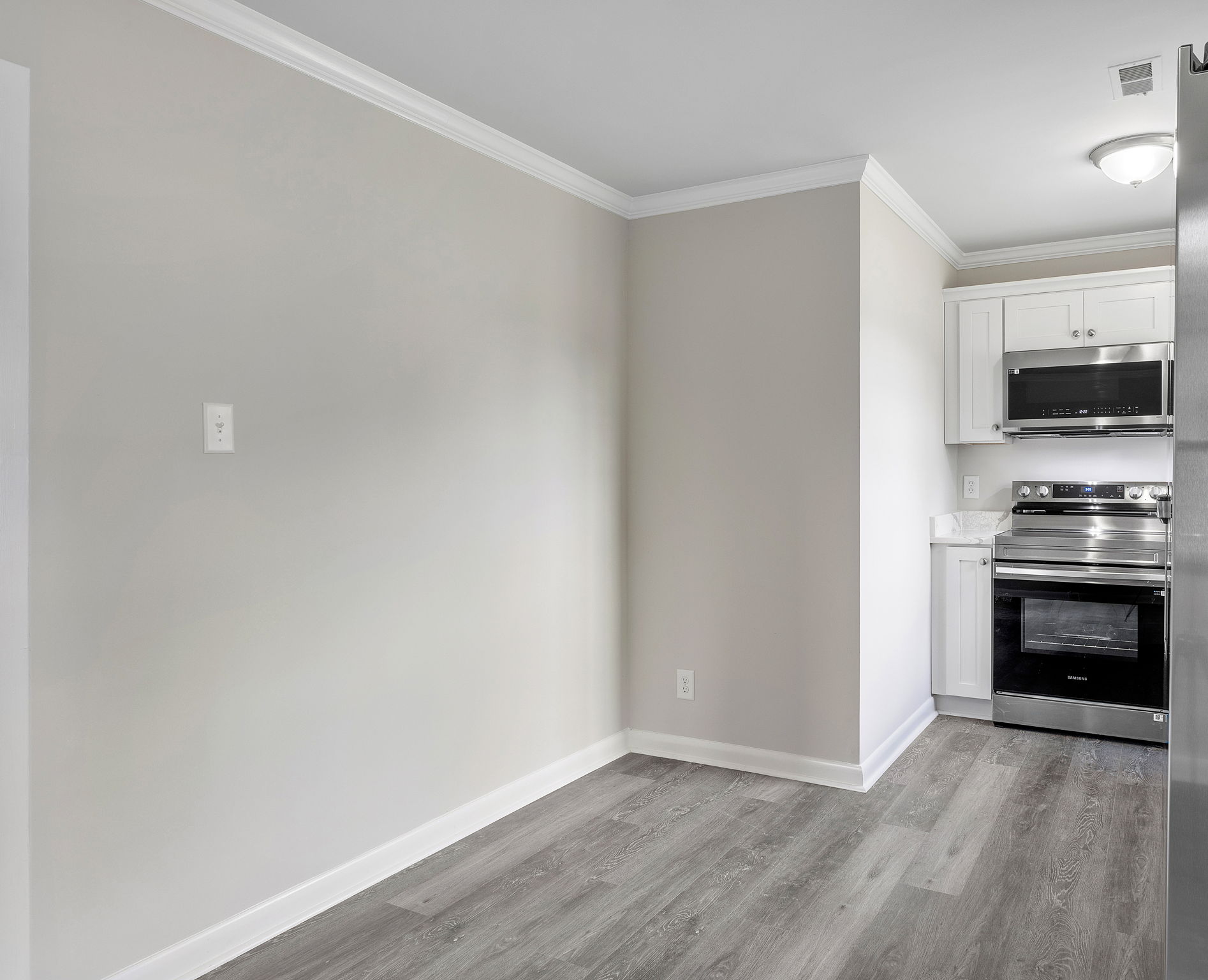 12-Kitchen