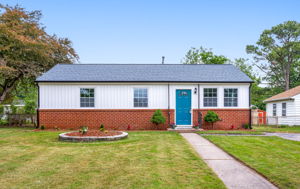 01-Exterior Front