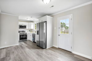 09-Kitchen