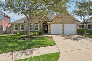 Highstone Ct-S1703-002.jpg