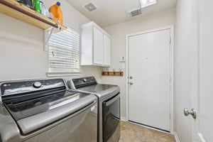 Highstone Ct-S1703-023.jpg