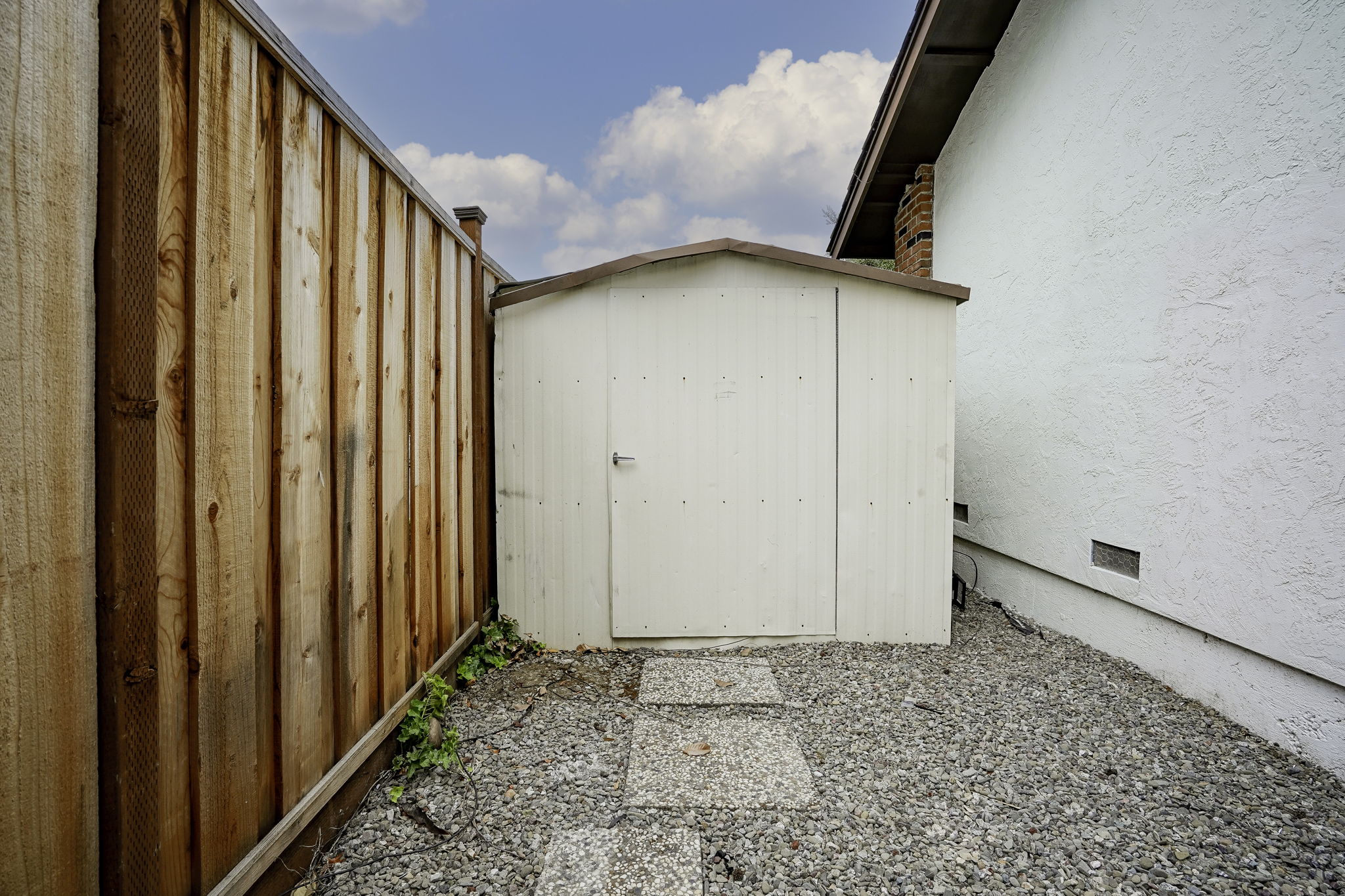  Photo 47