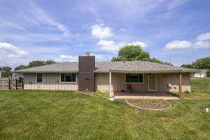  Photo 42