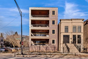 2207 N Orchard St 3_002