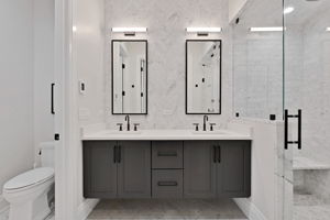 2207 N Orchard St 3_022