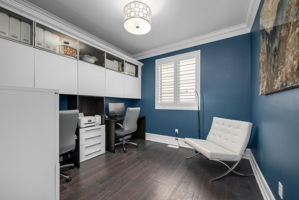  Photo 33