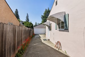 Baywood Ave-0705-005.jpg
