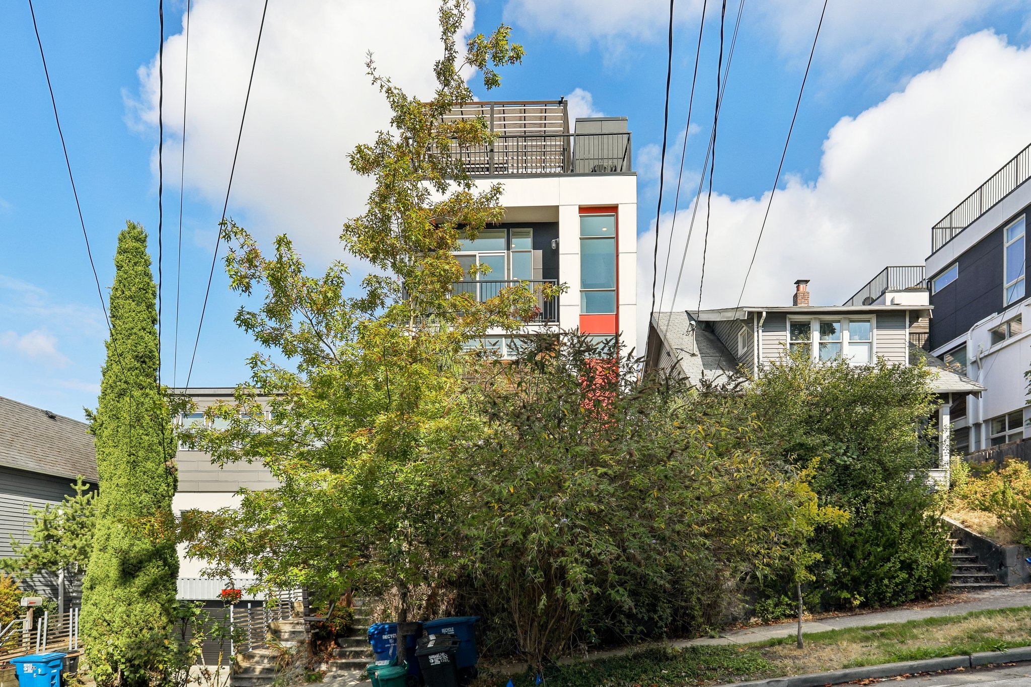 2208 E Alder St-S2309-001.jpg