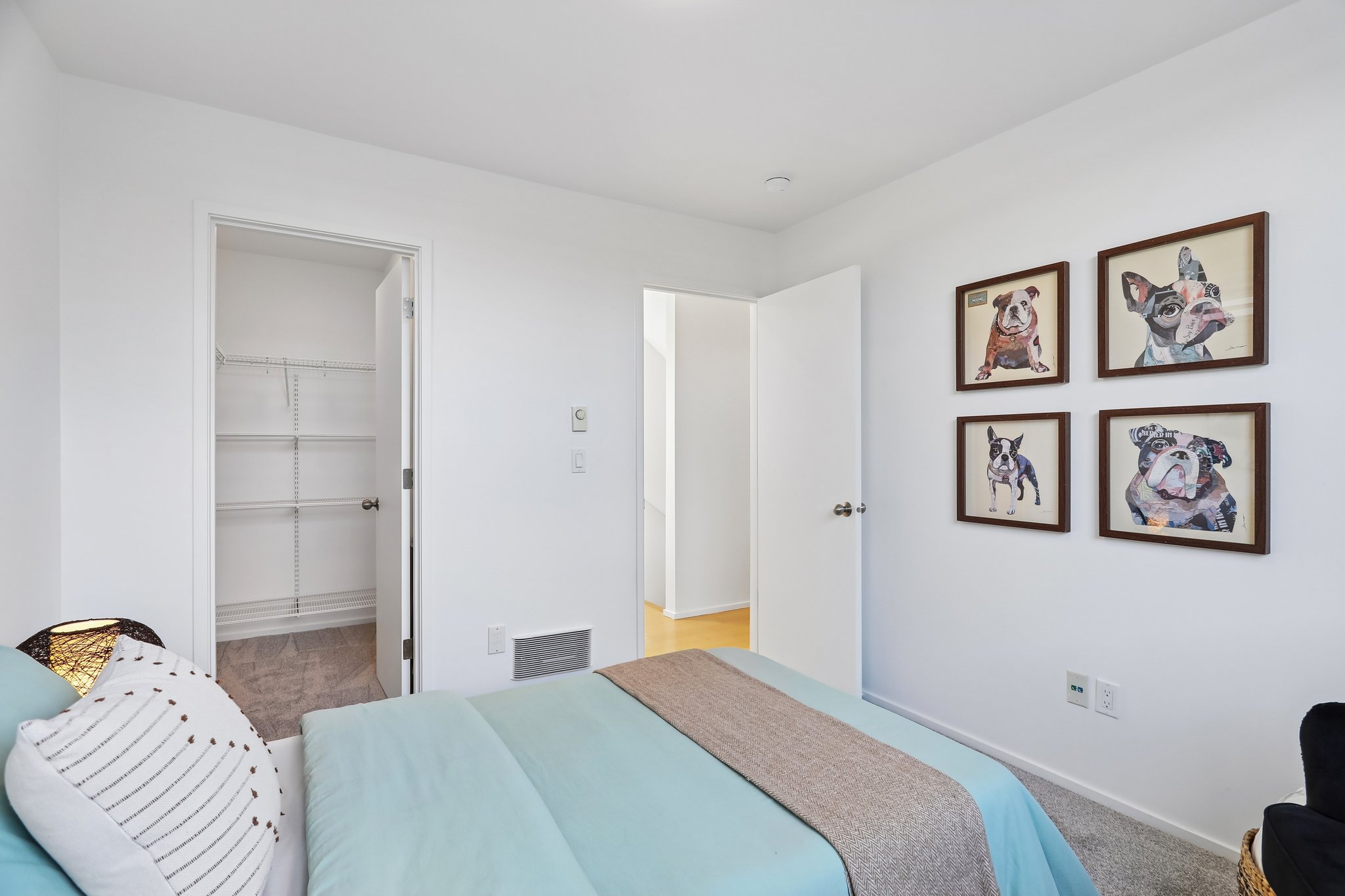 2208 E Alder St-S2309-014.jpg