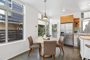 2208 E Alder St-S2309-007.jpg