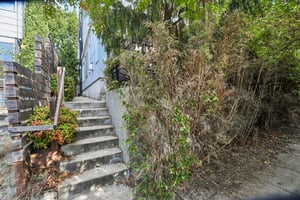 2208 E Alder St-S2309-030.jpg