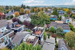 2208 E Alder St-S2309-047.jpg