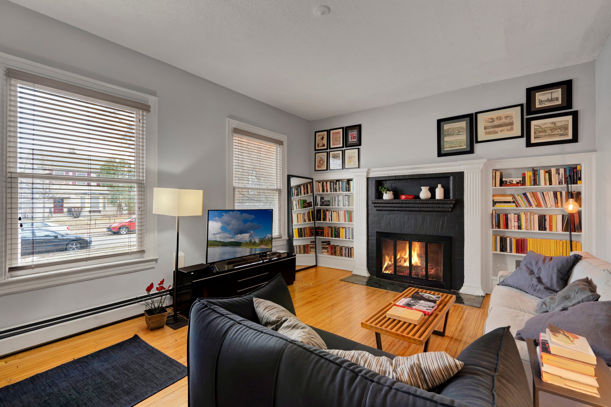 2208 Girard Ave S, Minneapolis, MN 55405, USA Photo 6