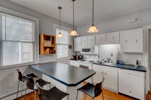 2208 Girard Ave S, Minneapolis, MN 55405, USA Photo 8